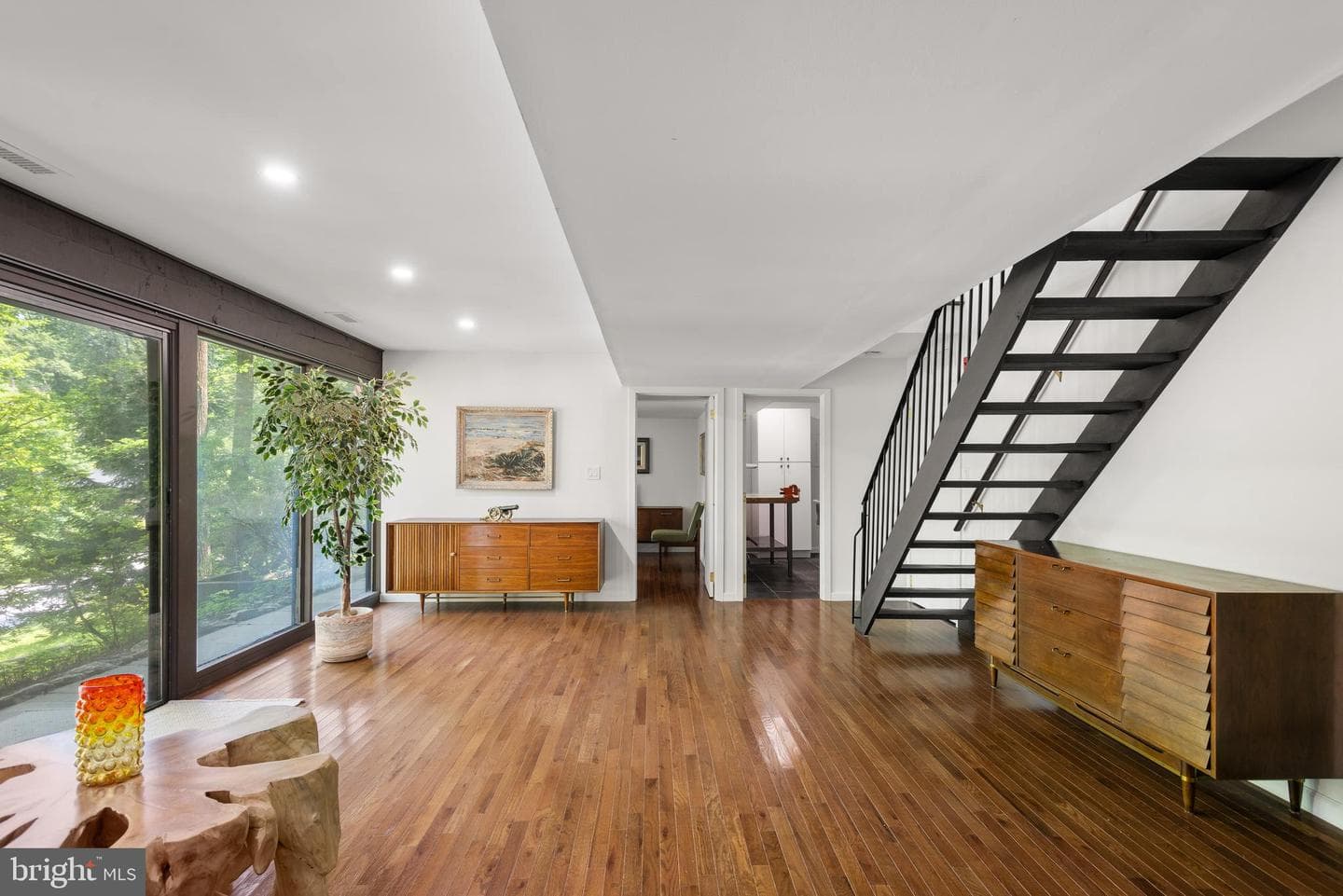 244 Vincent Road photo 34