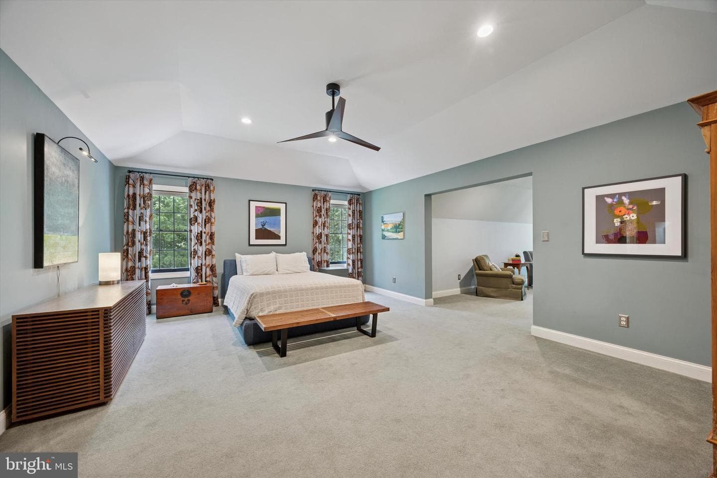 150 Waterview Drive photo 18