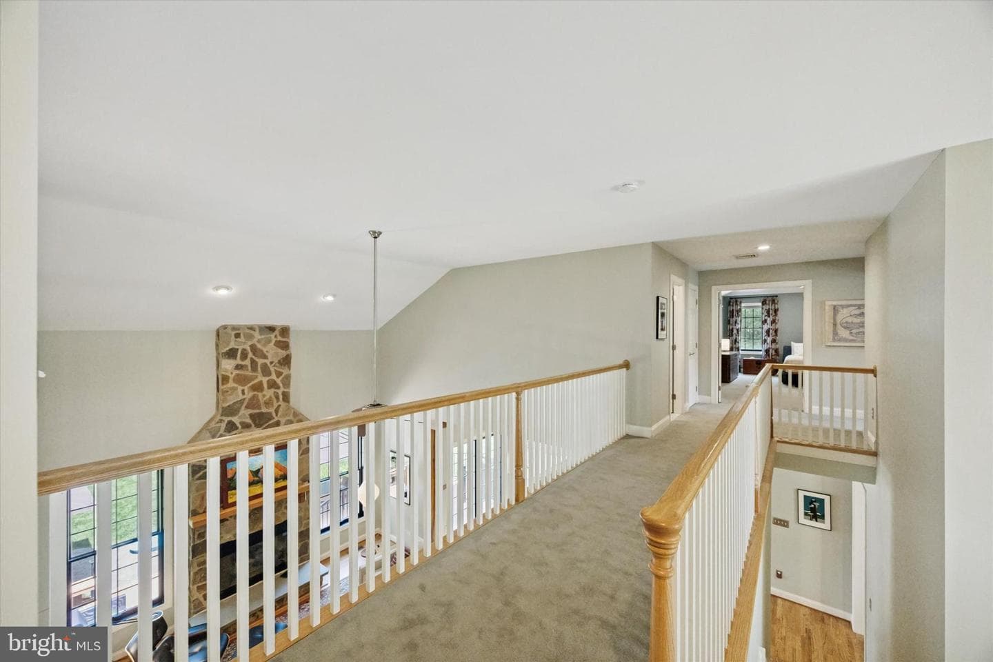 150 Waterview Drive photo 25