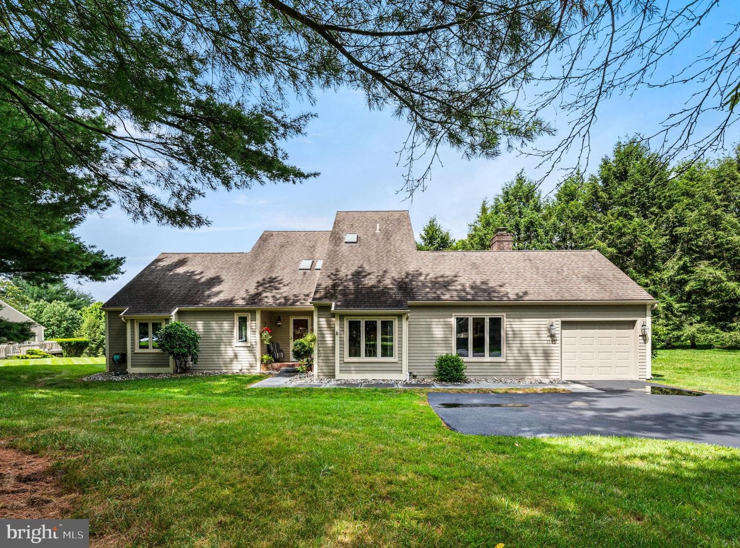 1107 Mews Lane photo 1