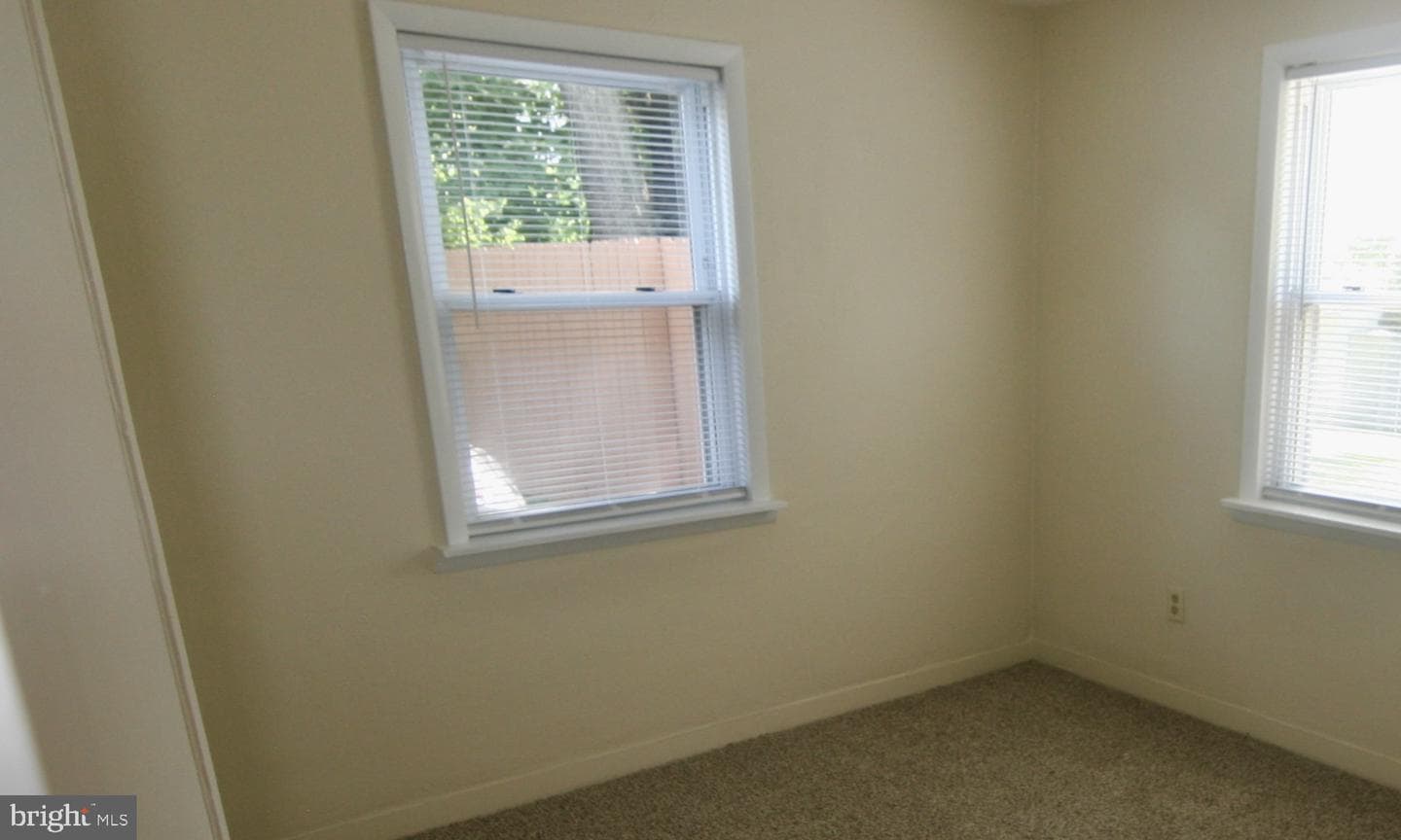 140 Carson Street photo 16