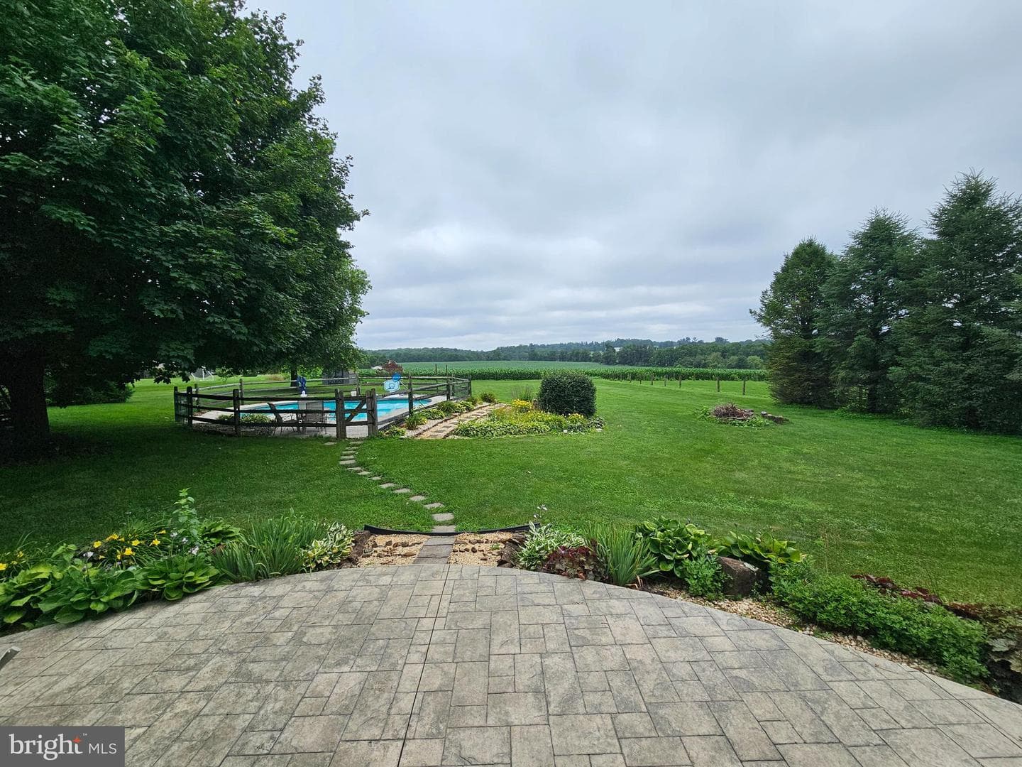 410 Chestnut Tree Road photo 25
