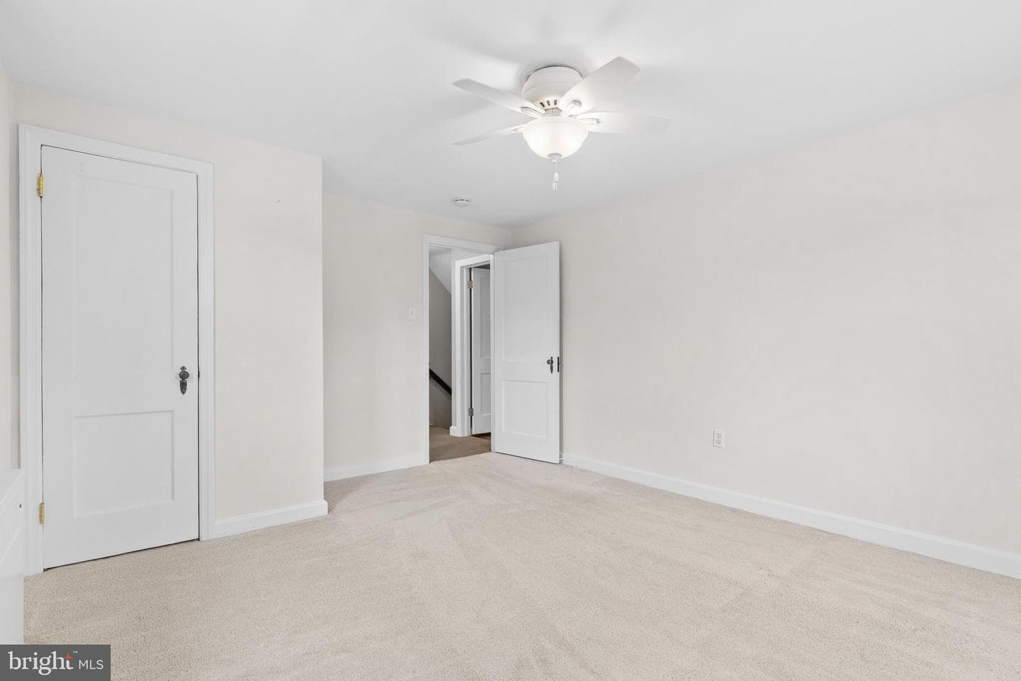 28 Crest Avenue photo 18