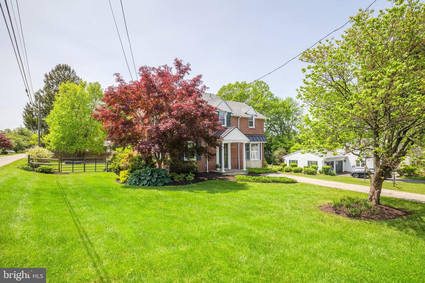28 Crest Avenue photo 3
