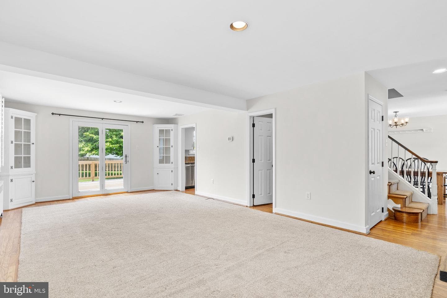 28 Crest Avenue photo 5