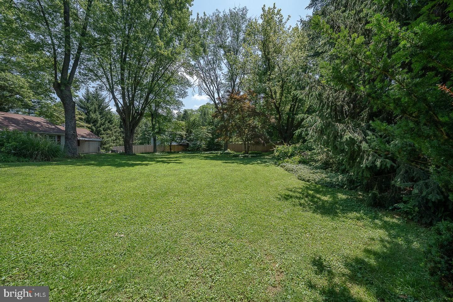 1420 E Boot Road photo 26