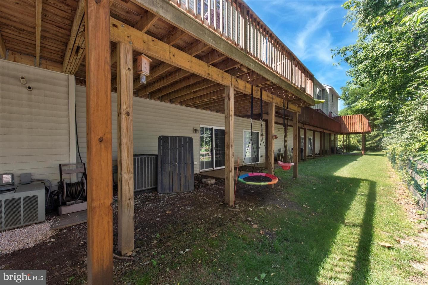 213 Buchanan Court photo 24