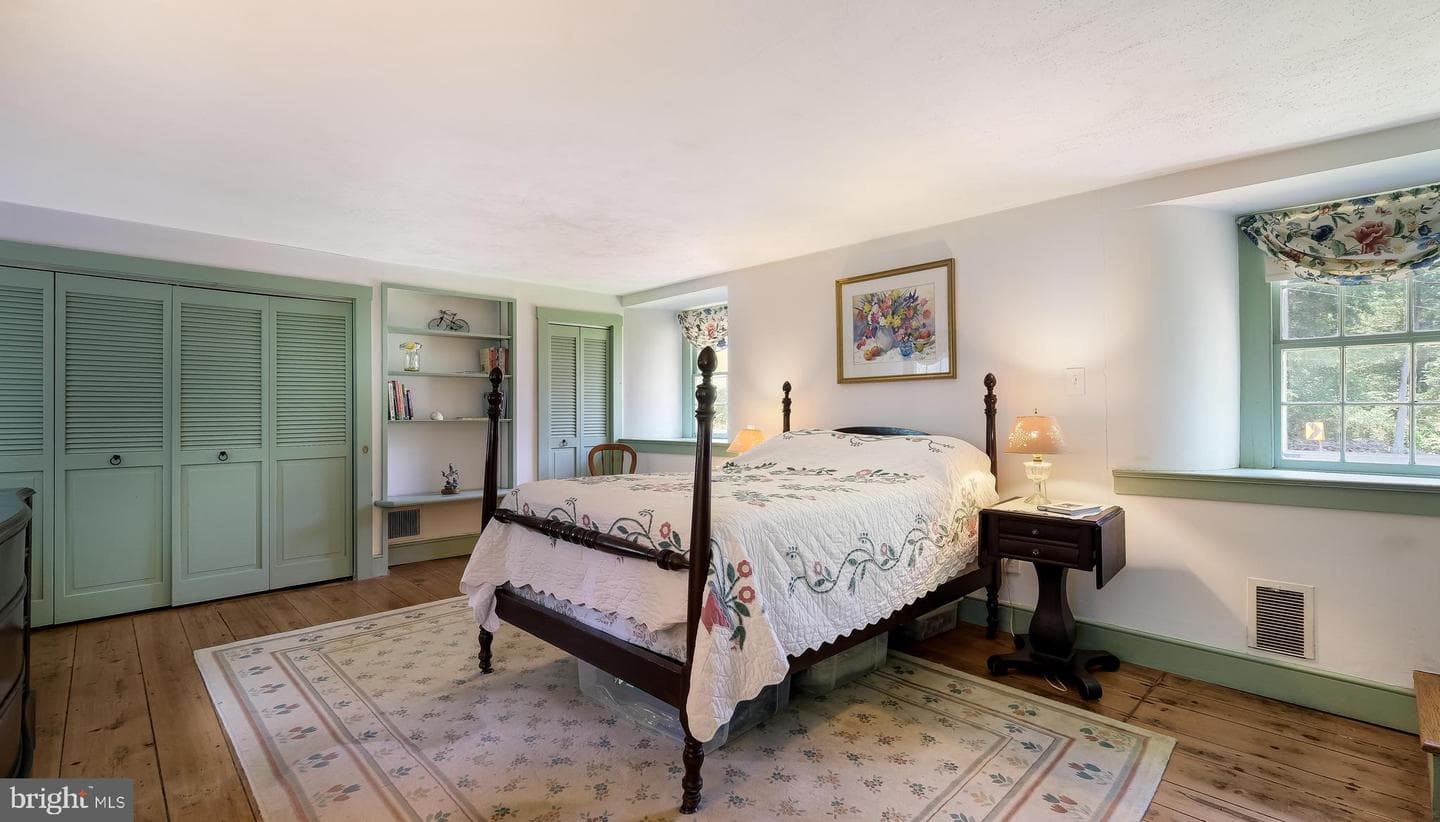 208 Hurley Road photo 21