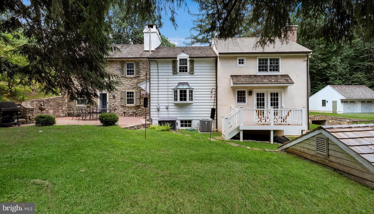 208 Hurley Road photo 34