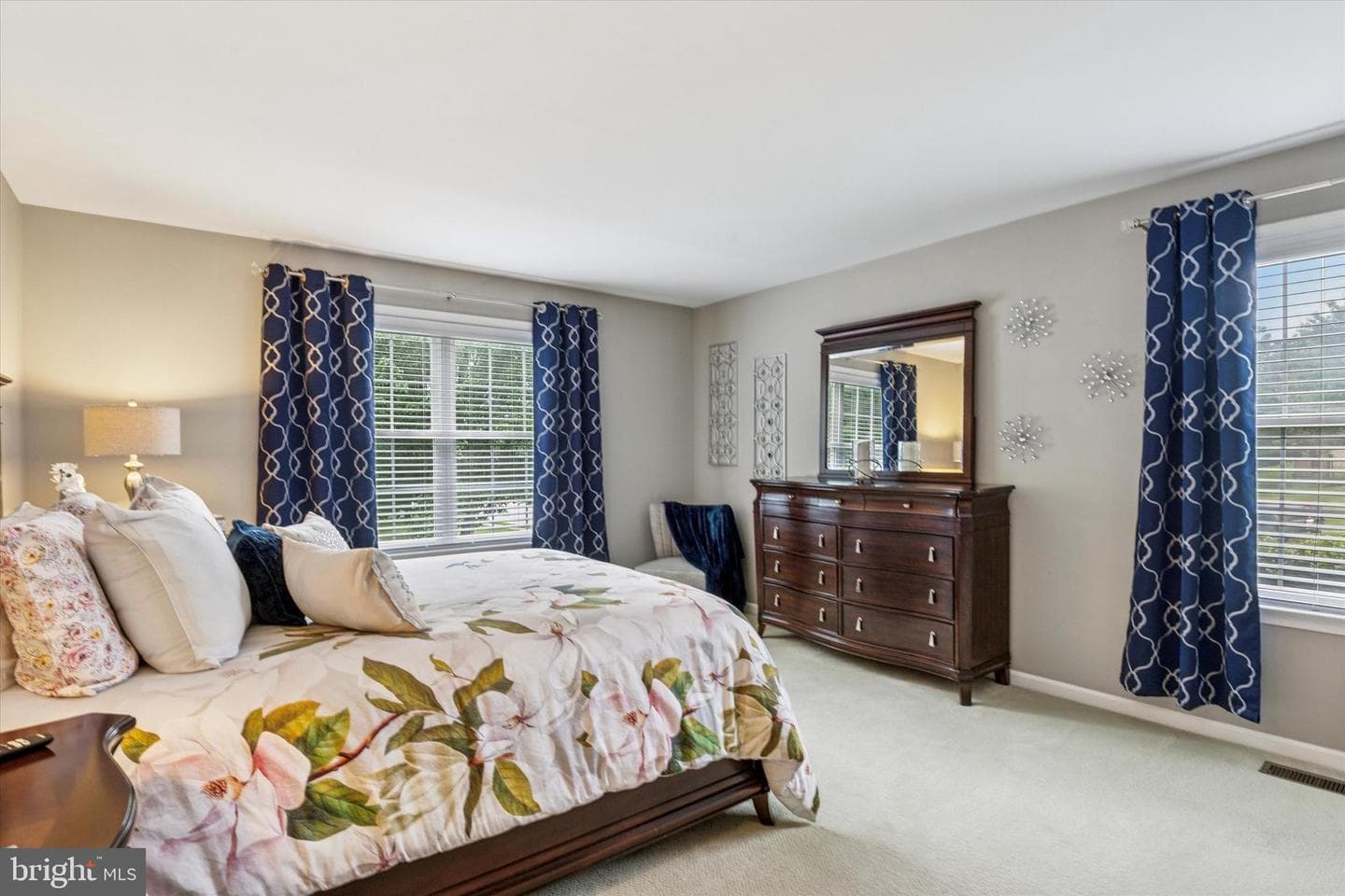 302 S Brookside Drive photo 13