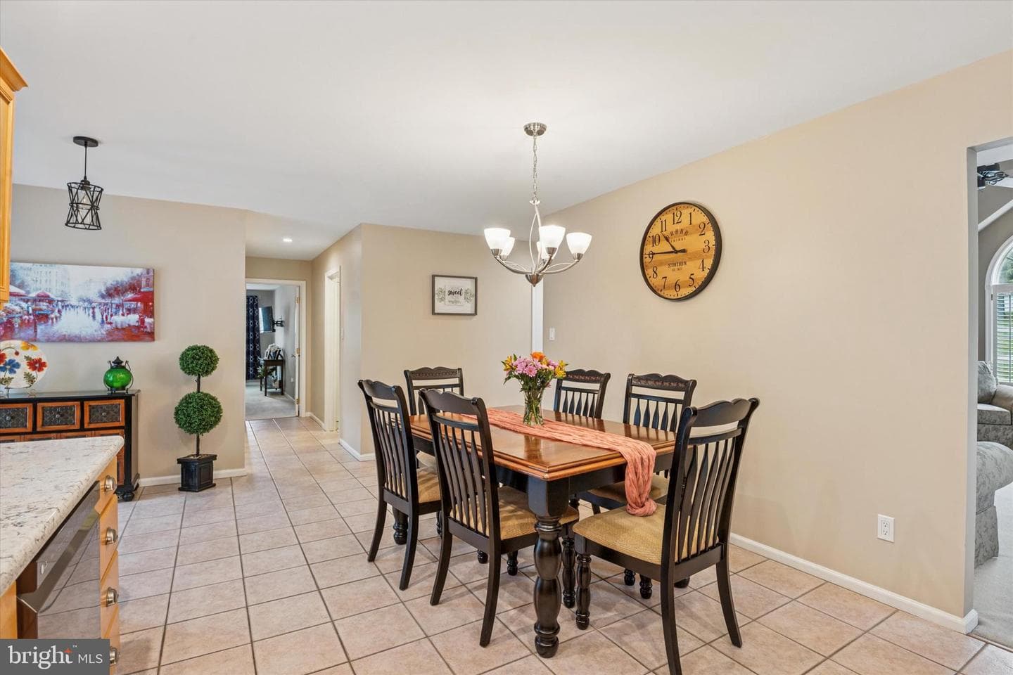 302 S Brookside Drive photo 9