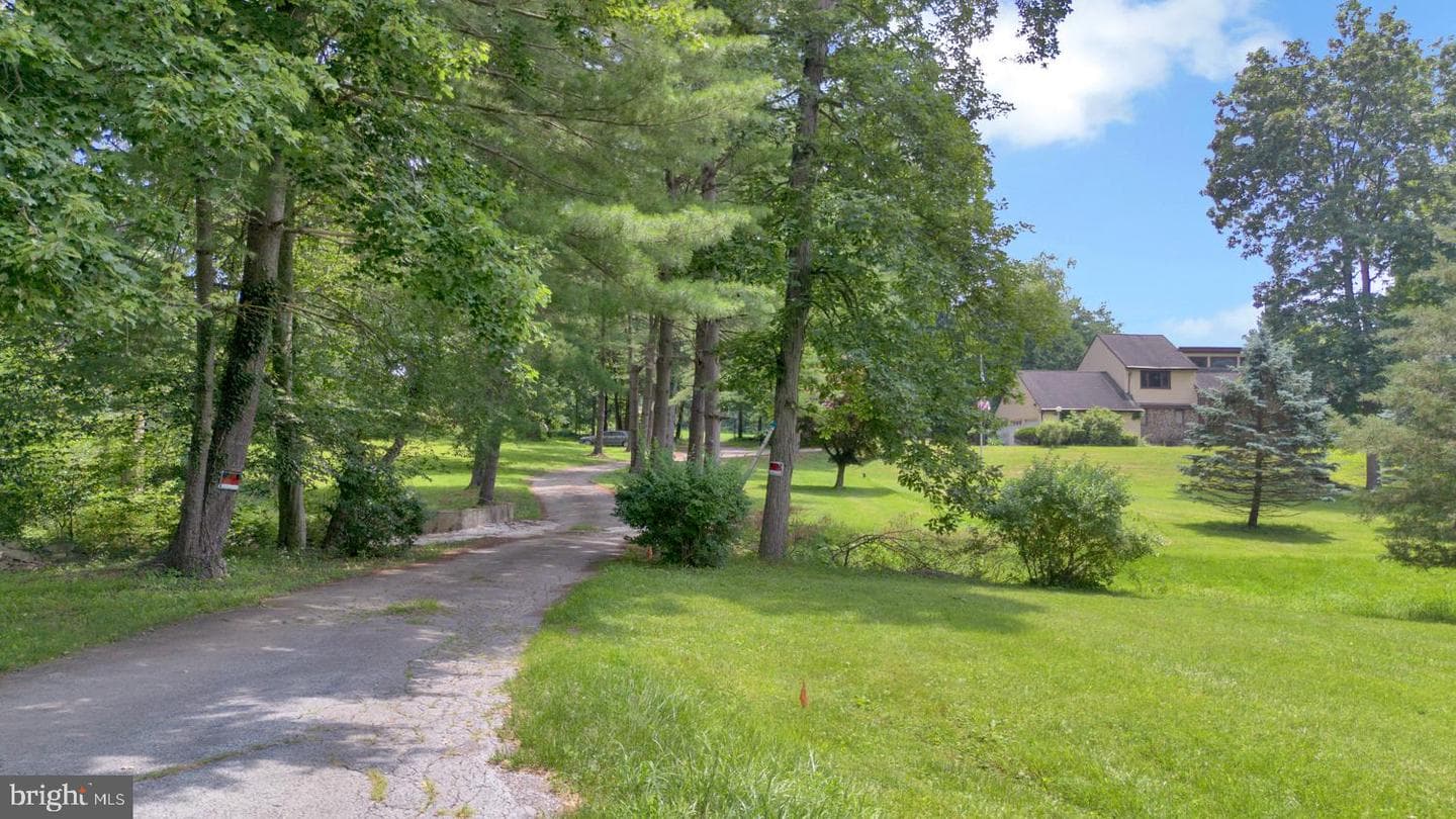 176 Pratts Dam Road photo 31