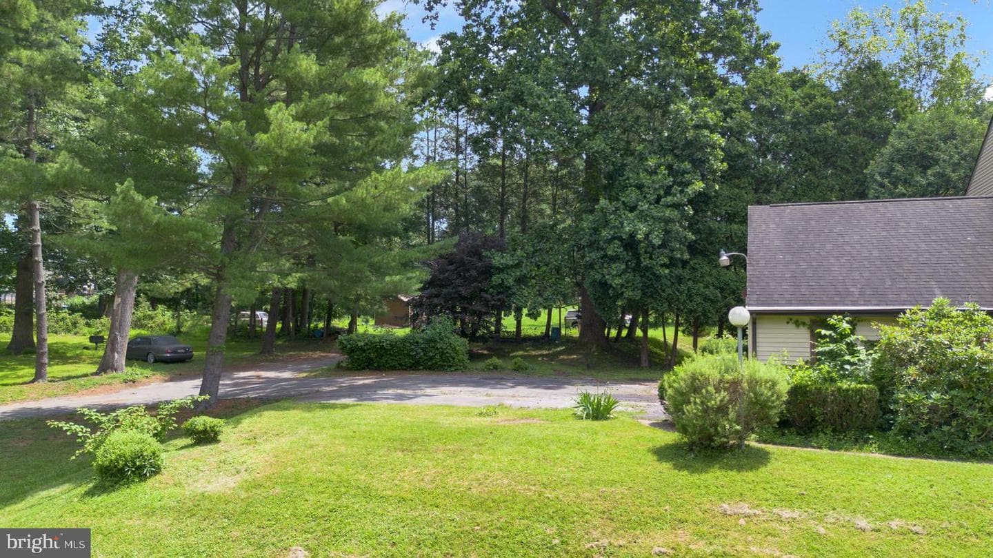 176 Pratts Dam Road photo 40