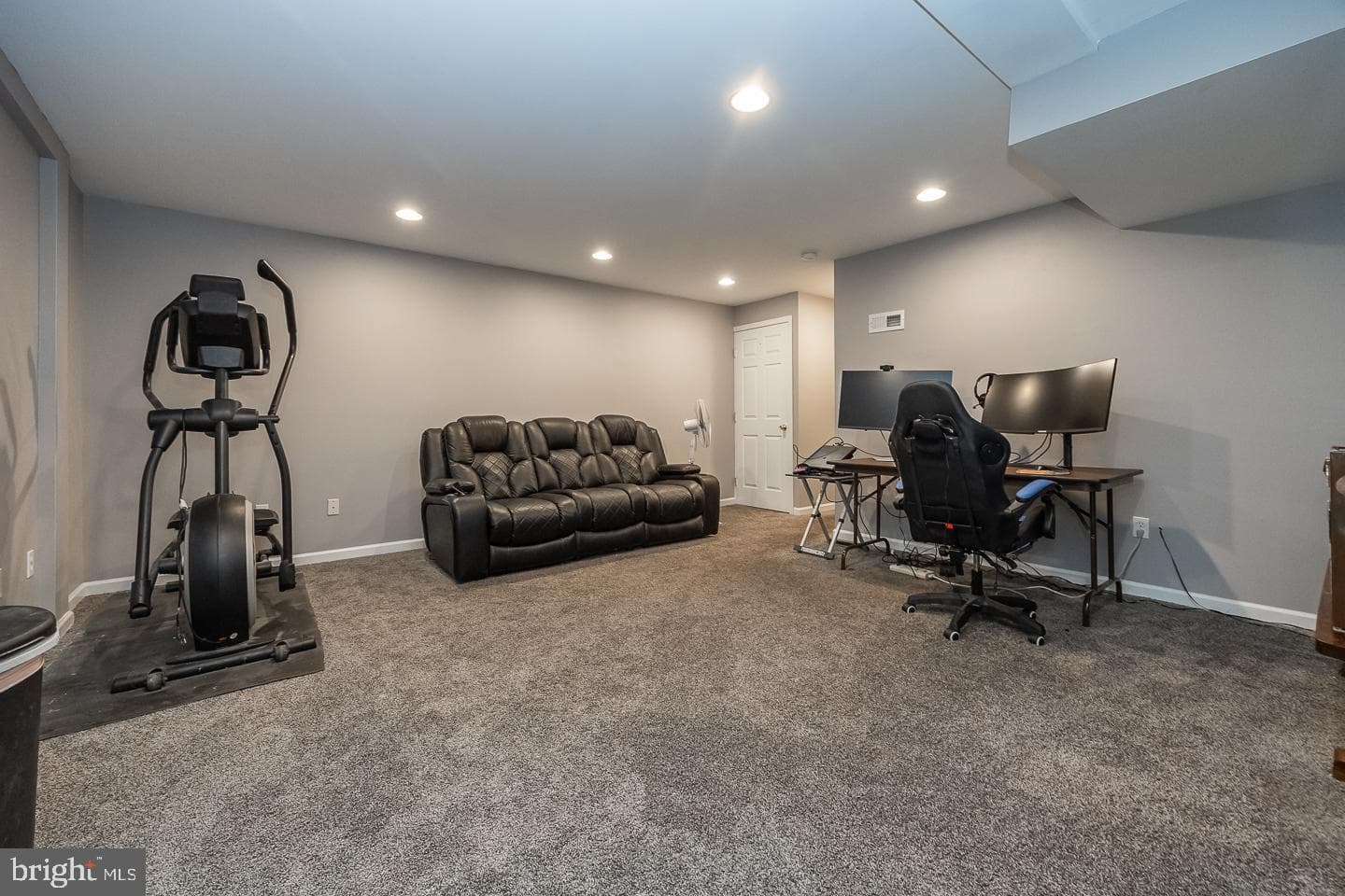 346 Andrew Road photo 16