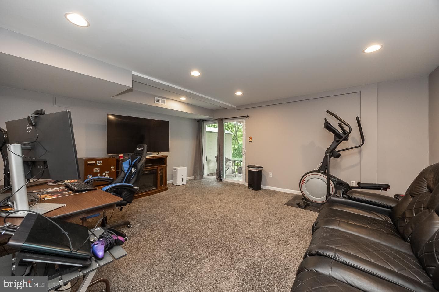 346 Andrew Road photo 17