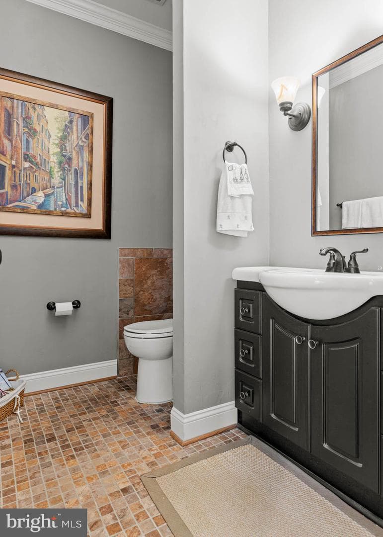 1701 Adler Lane photo 24