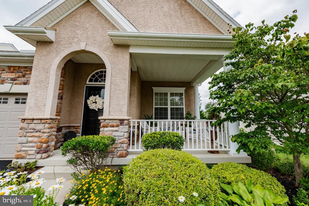 144 Reynolds Lane photo 3