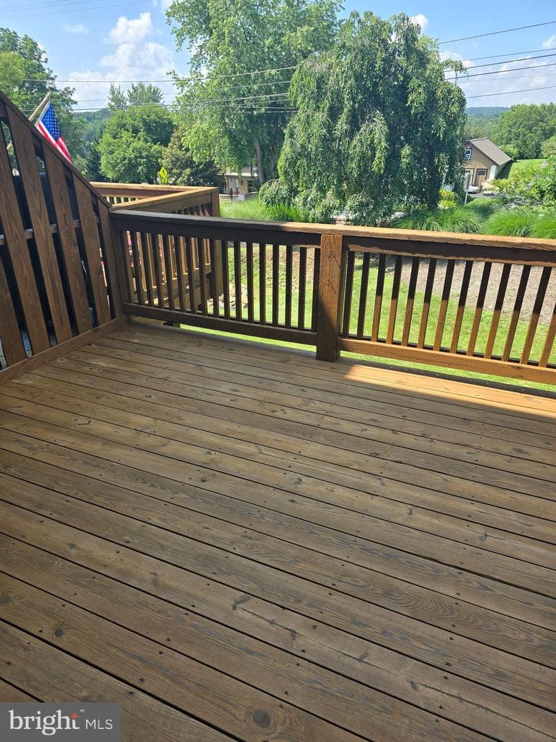 103 Lakeside Drive photo 12