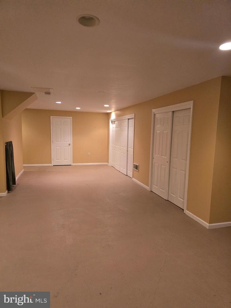 103 Lakeside Drive photo 27