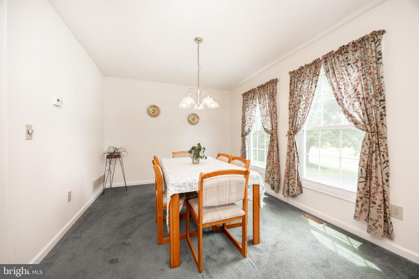28 Northfield Drive photo 8