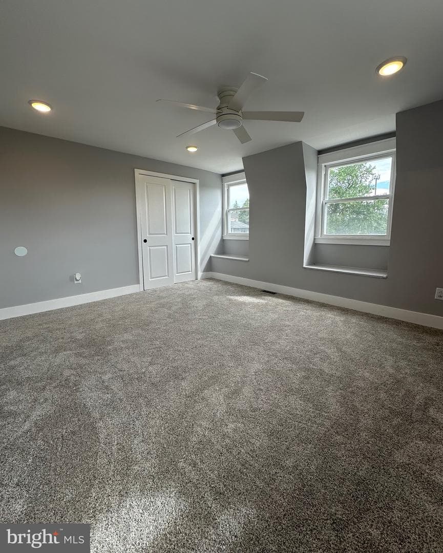 917 Oxford Avenue photo 10