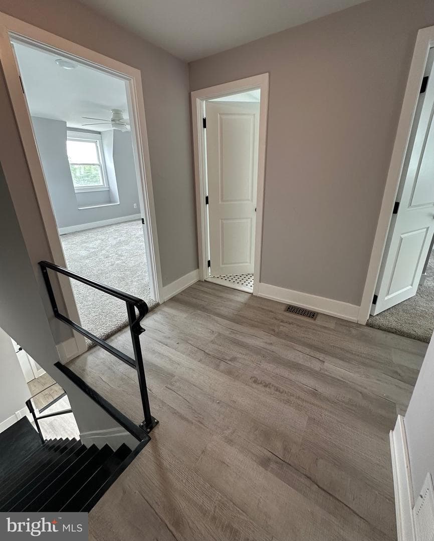 917 Oxford Avenue photo 8