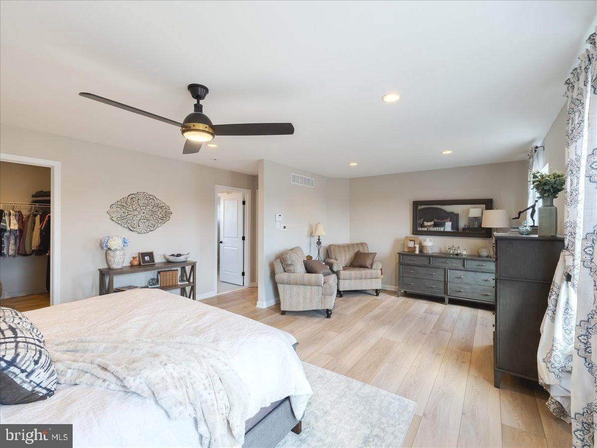 190 Petrelia Drive photo 16