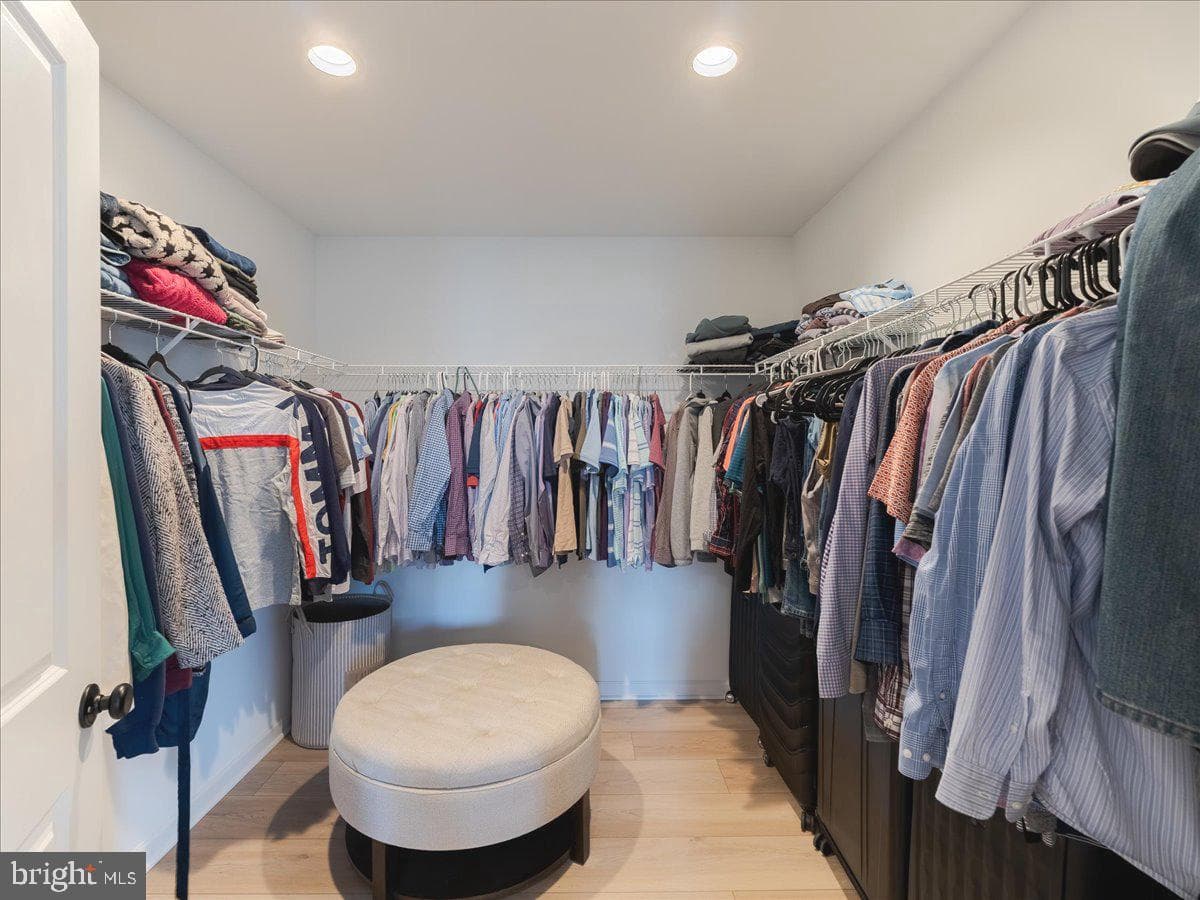 190 Petrelia Drive photo 18