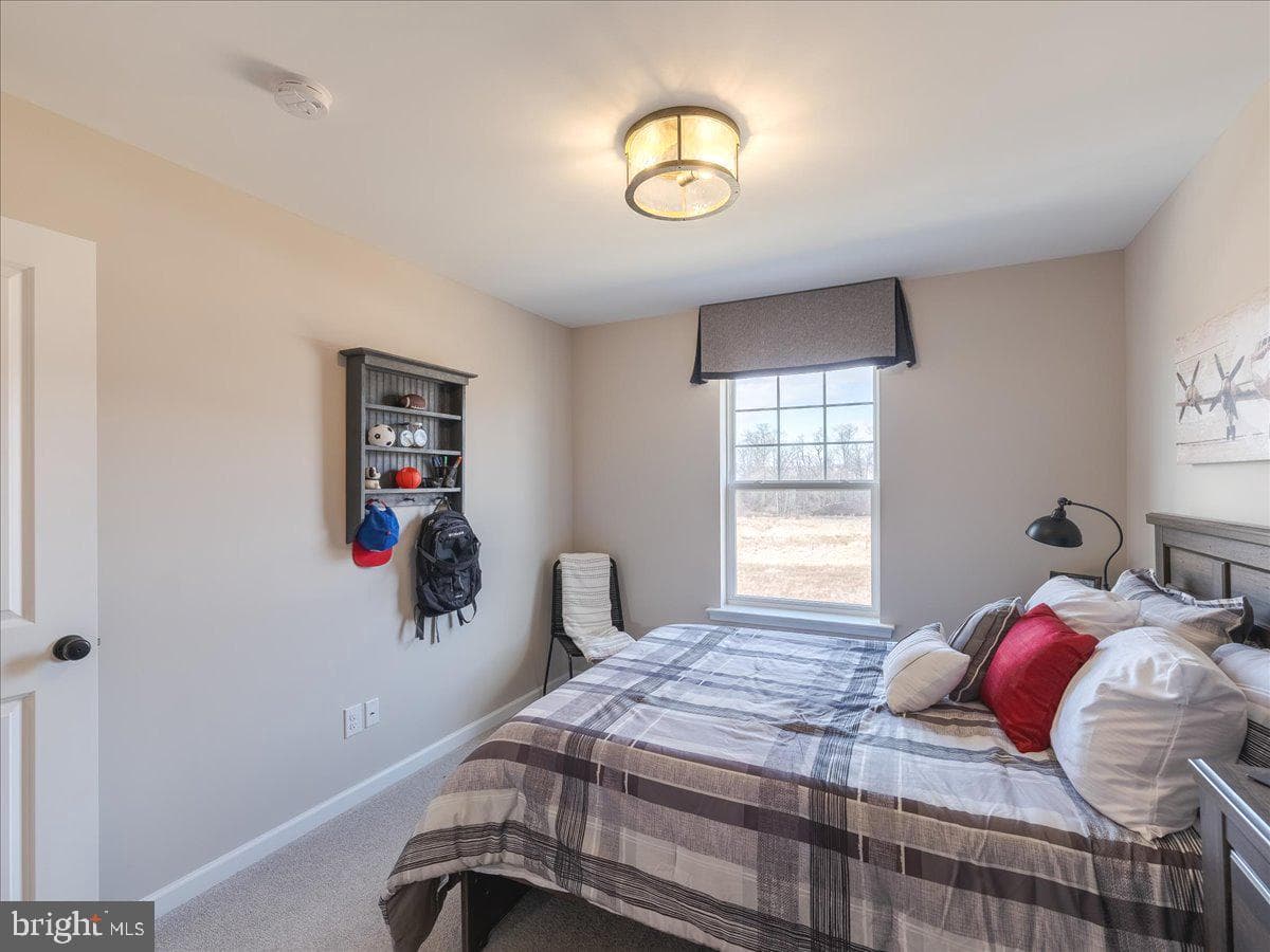 190 Petrelia Drive photo 28