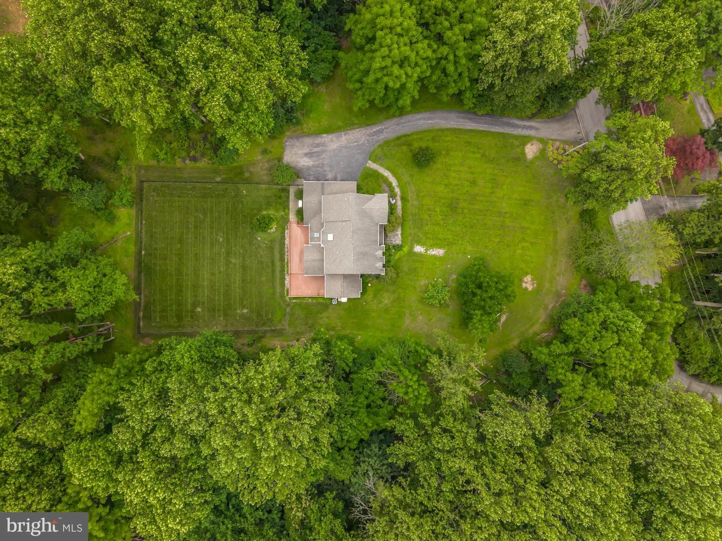 1024 Tinkerhill Lane photo 10