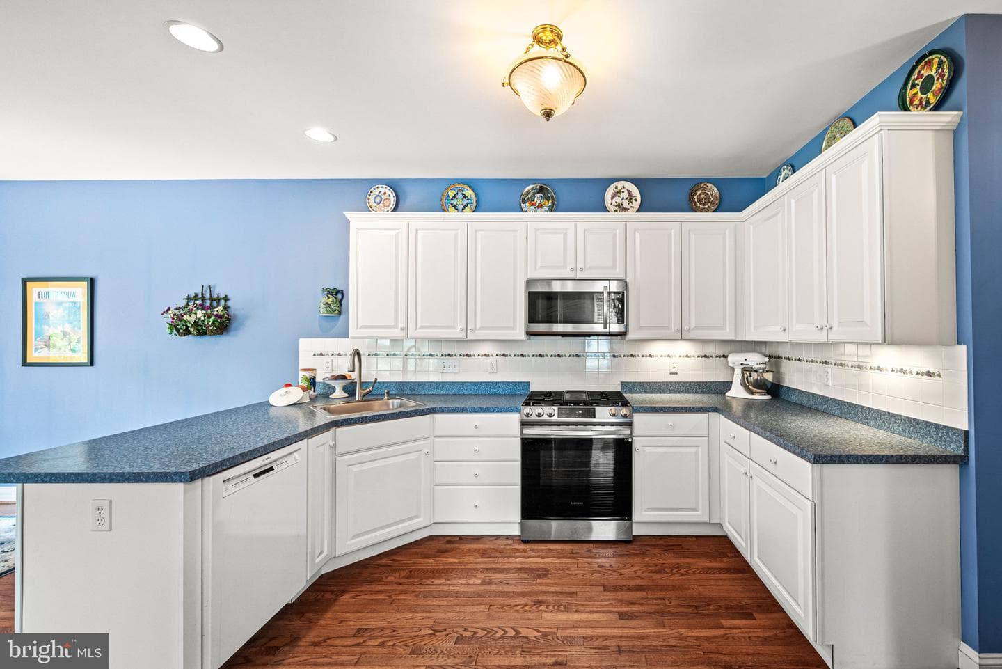 1201 Whispering Brooke Drive photo 6