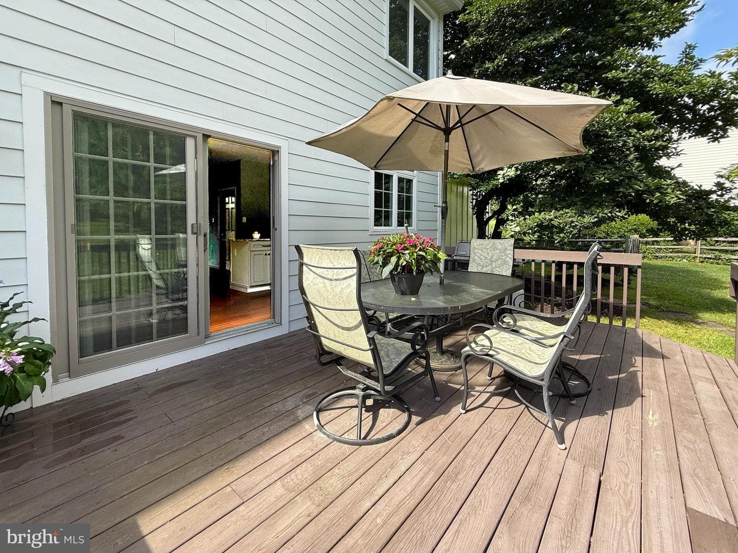 1761 Thistle Way photo 2
