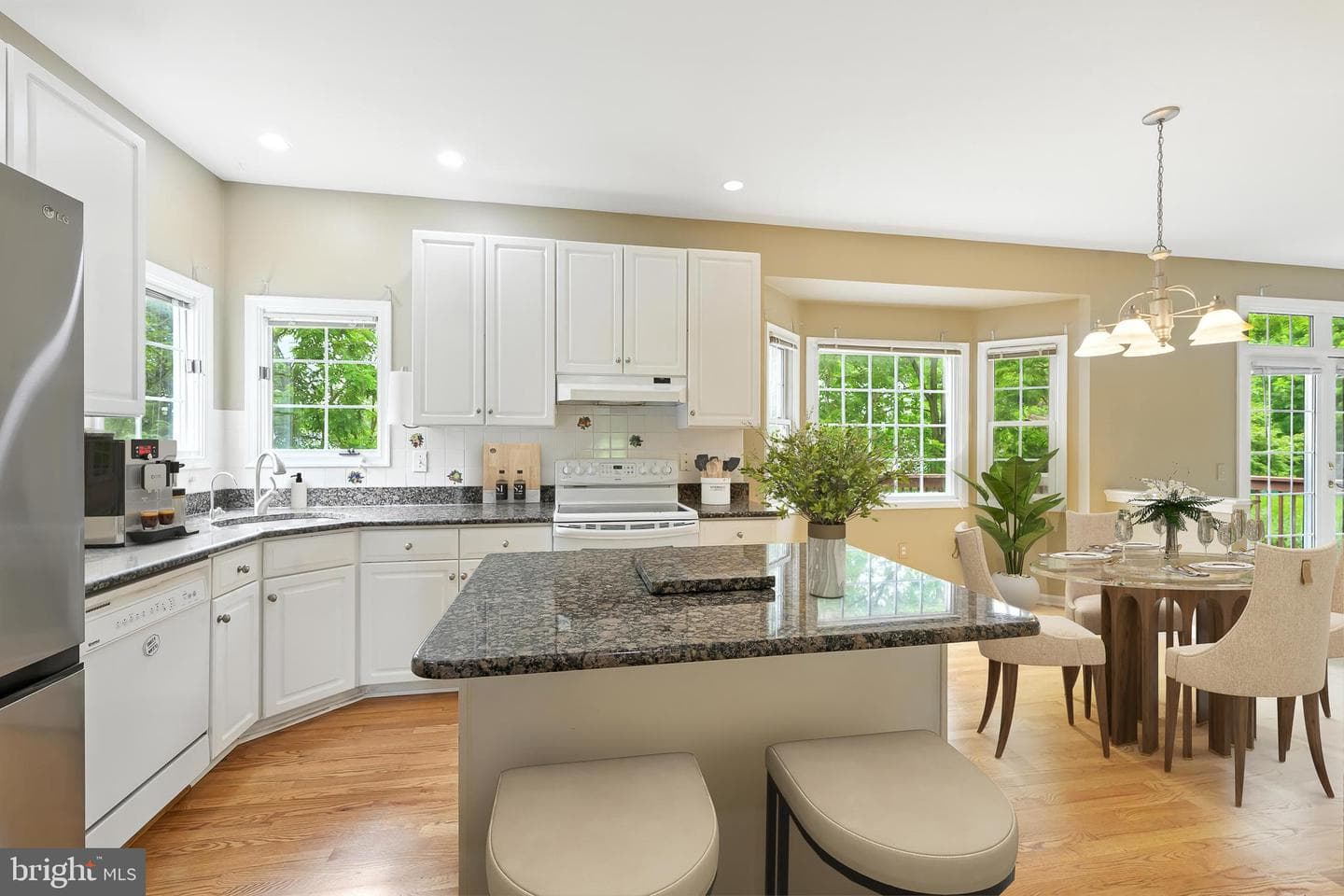 137 Cambridge Road photo 8