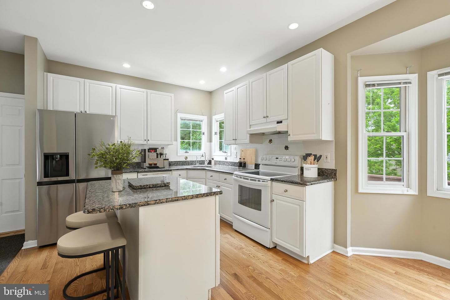 137 Cambridge Road photo 9