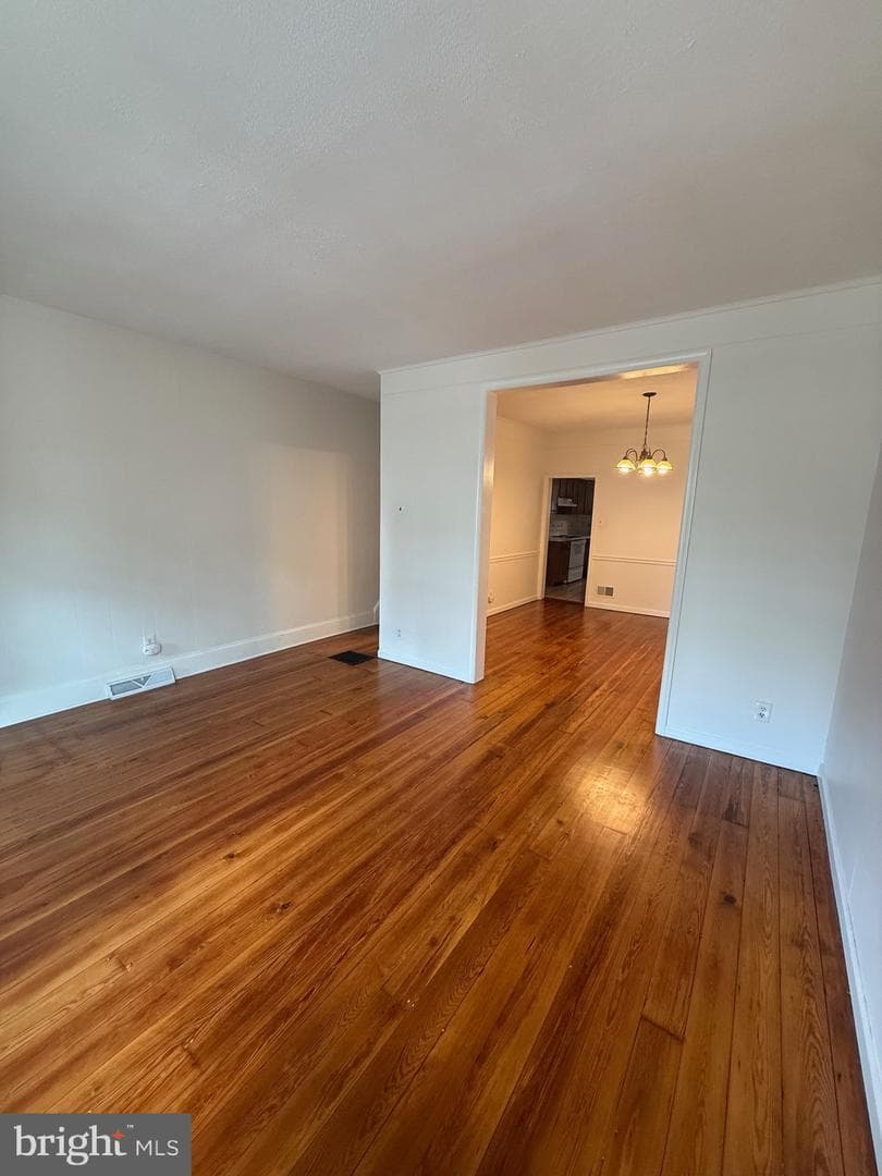 130 Lacey Street photo 11