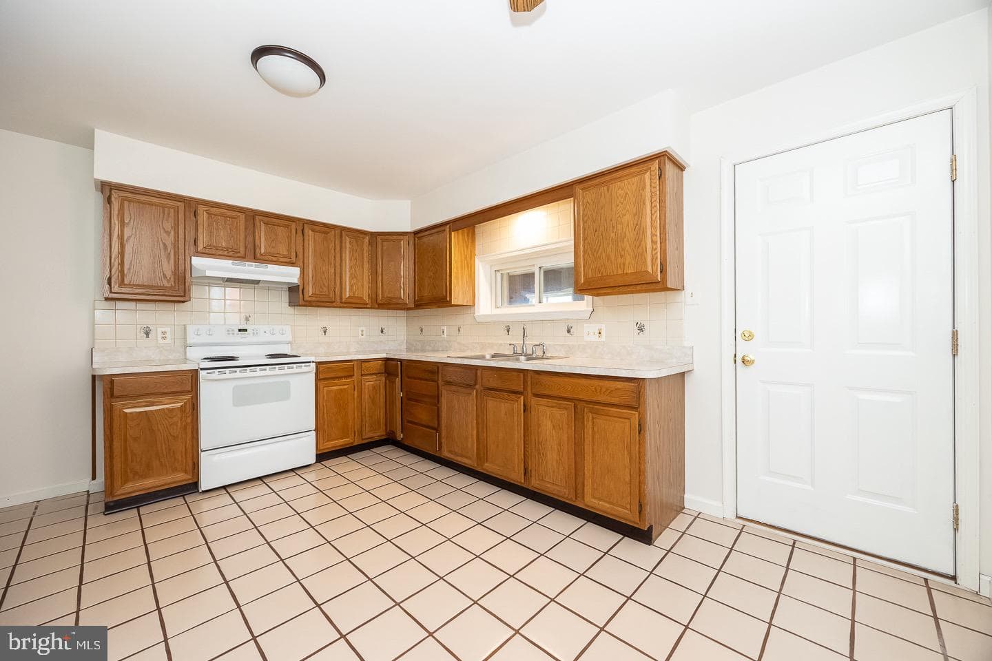 130 Lacey Street photo 18