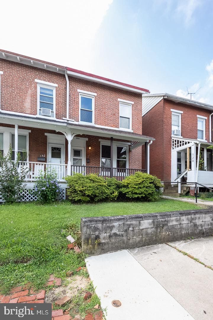 130 Lacey Street photo 2
