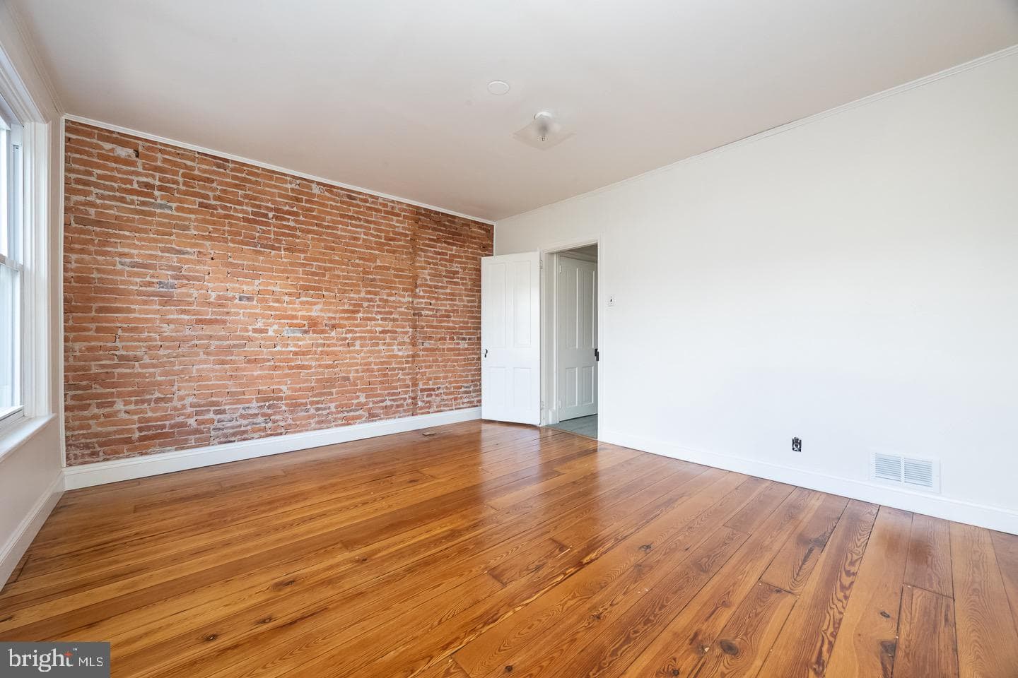 130 Lacey Street photo 33