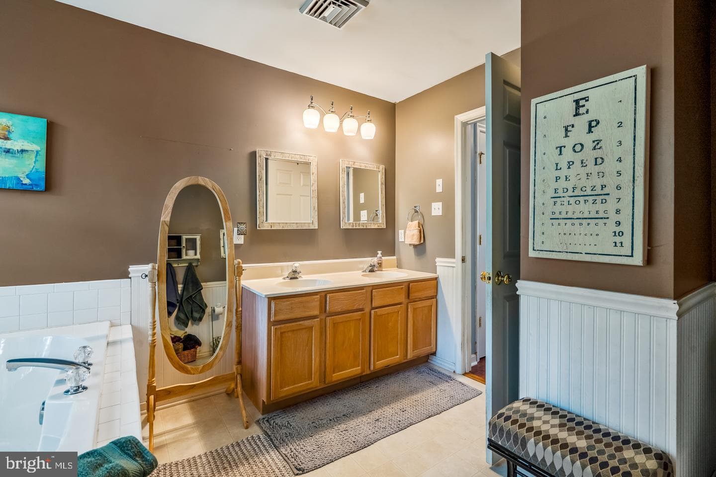 132 Newport Circle photo 26