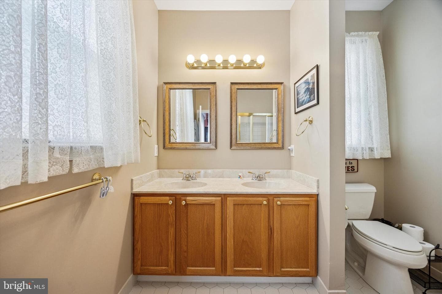 1460 Quaker Ridge #1460 photo 17