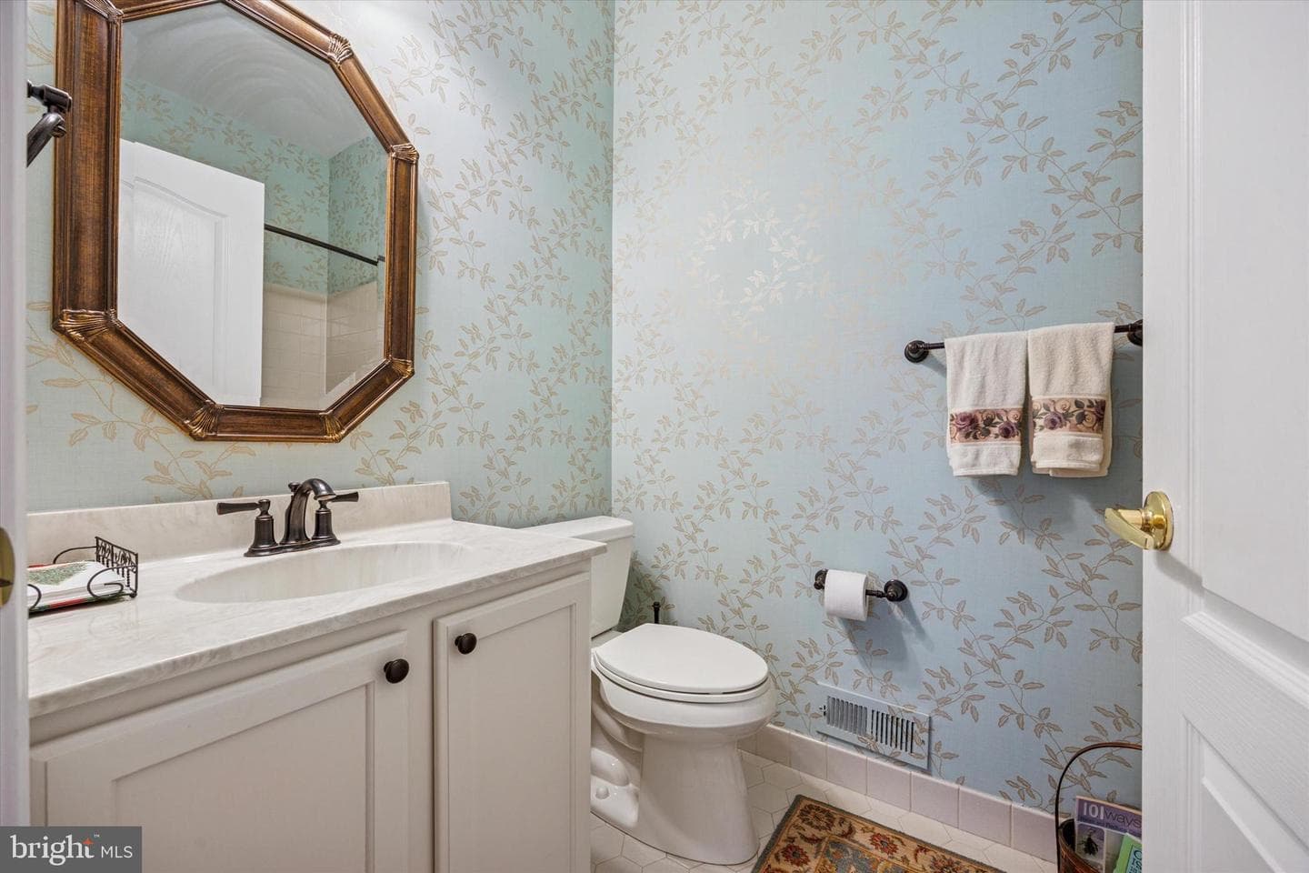 1460 Quaker Ridge #1460 photo 21