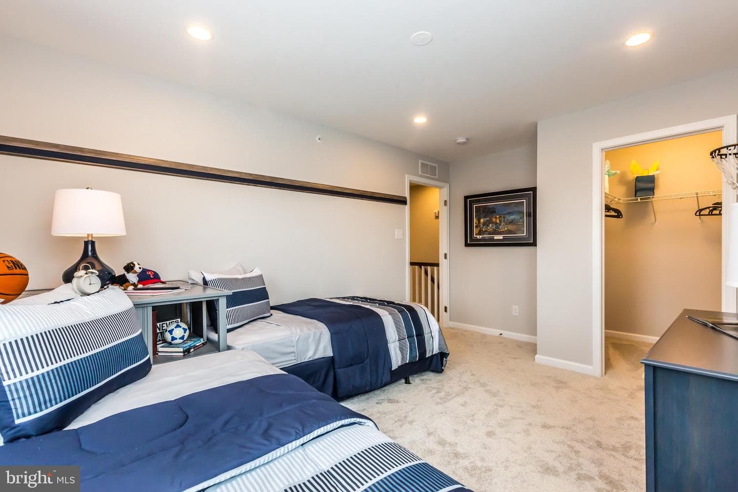 9 Tullow Hill Drive photo 32