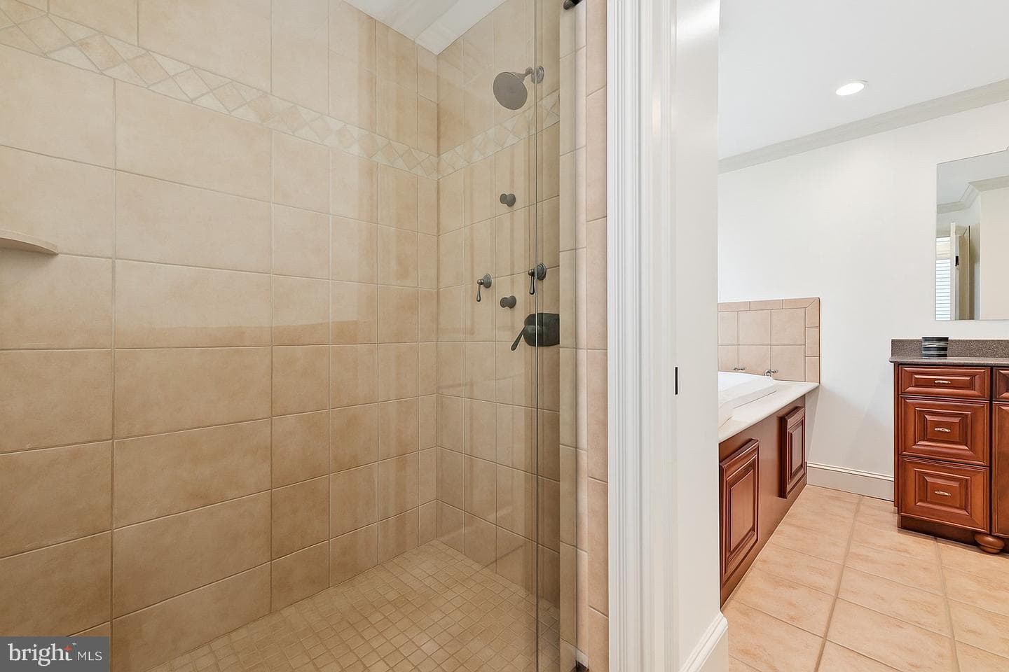 66 Waterloo Avenue photo 23