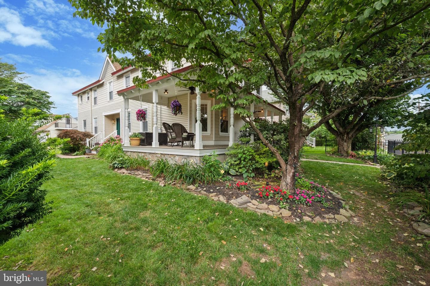 66 Waterloo Avenue photo 3