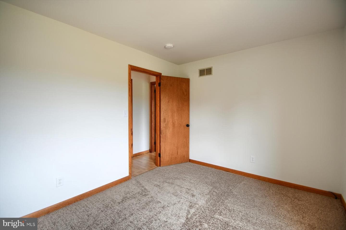 604 5th Street photo 17