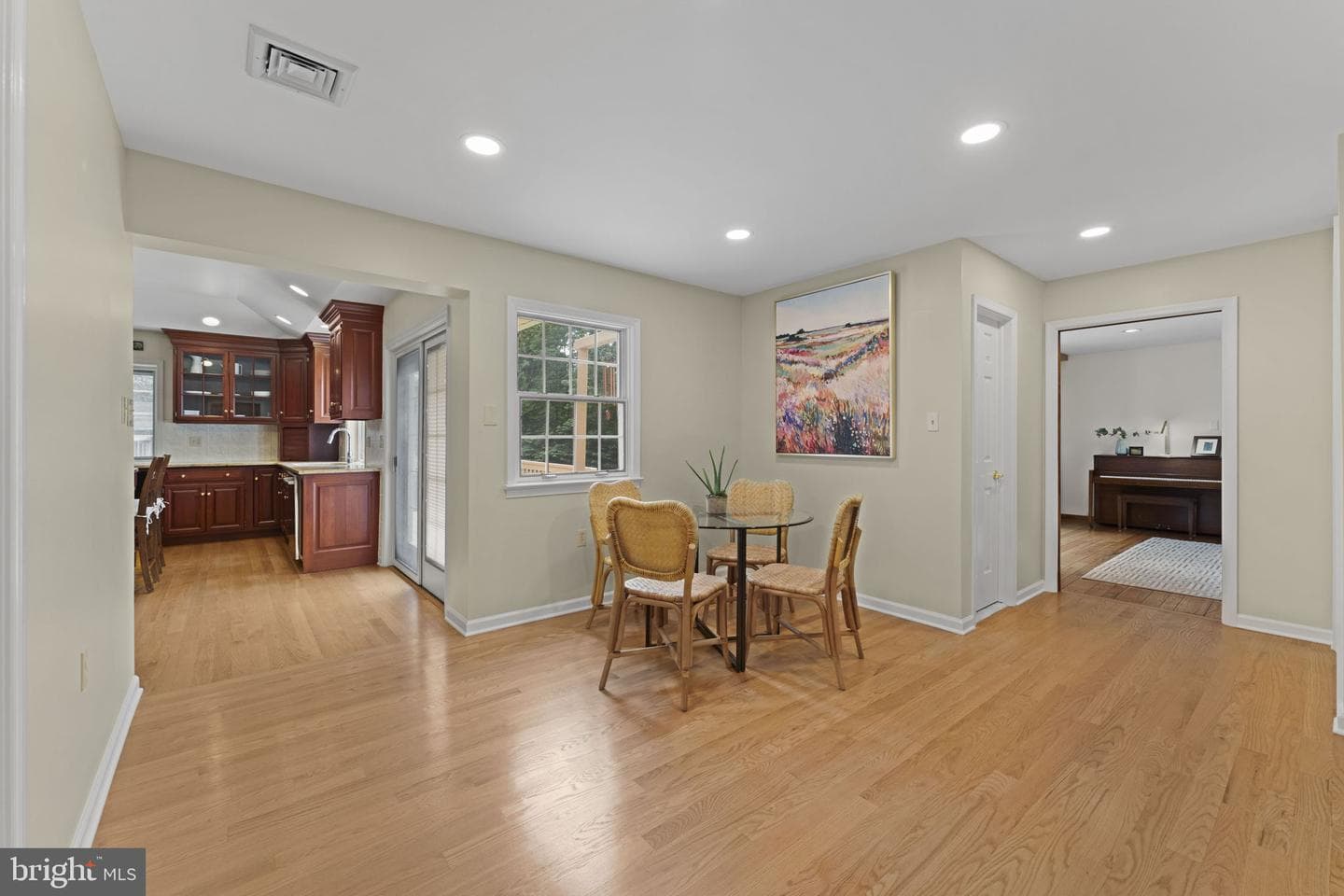 1183 Hampshire Place photo 14