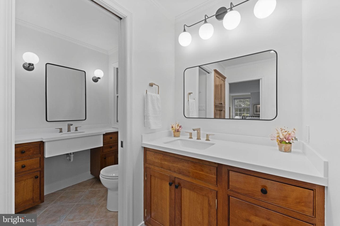 1183 Hampshire Place photo 25