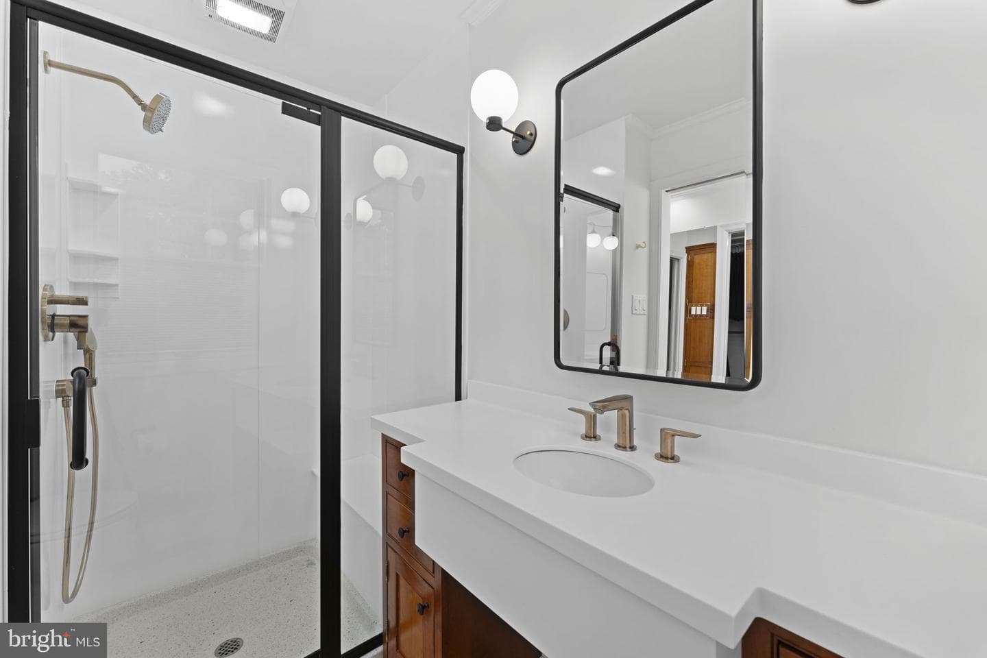 1183 Hampshire Place photo 26