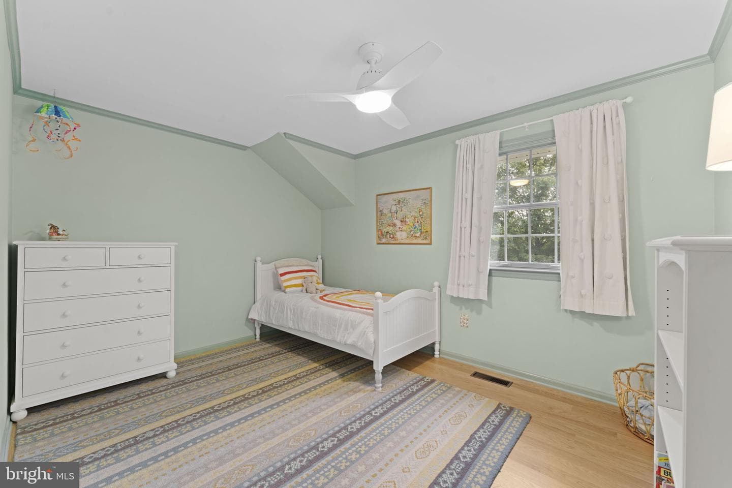 1183 Hampshire Place photo 29