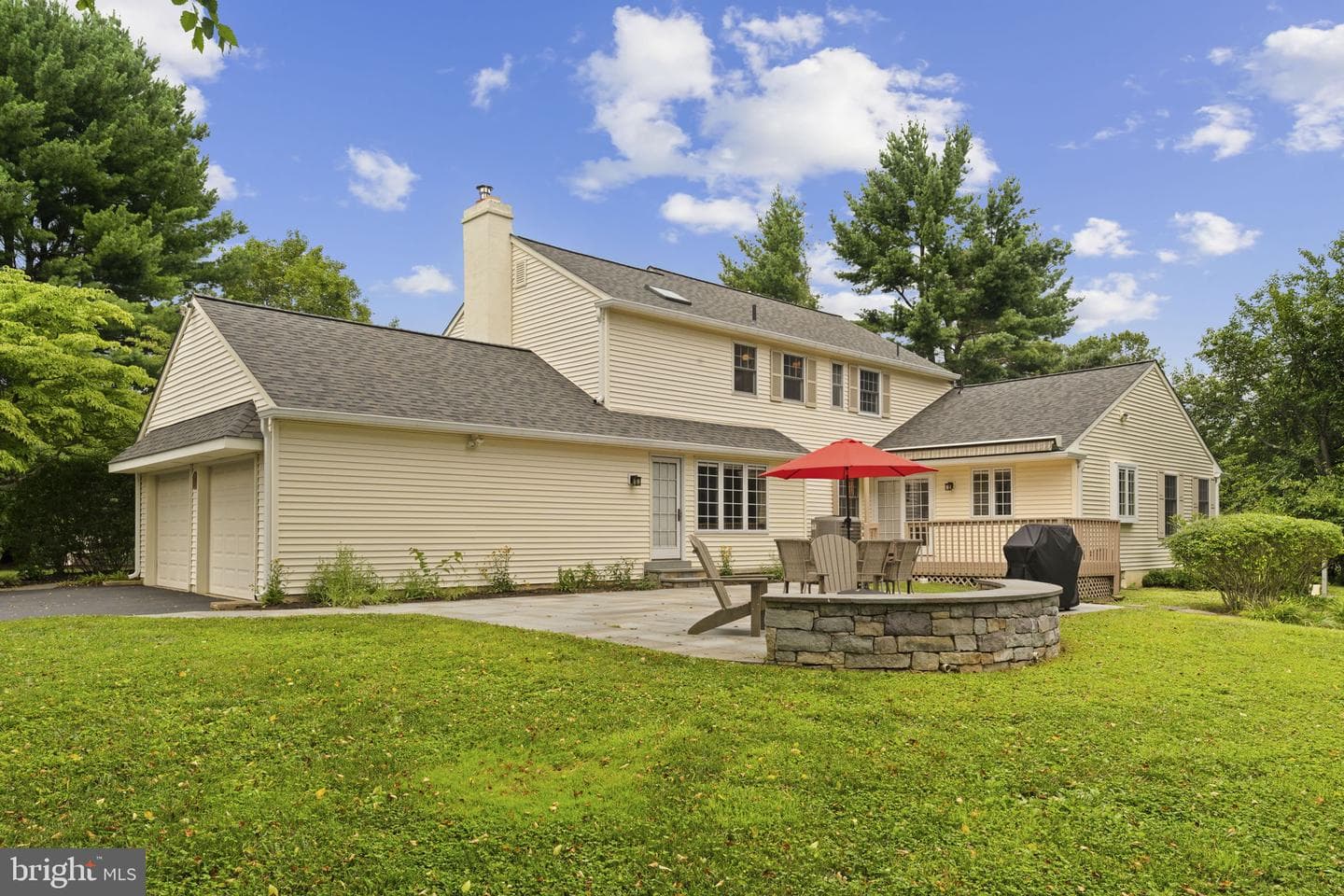 1183 Hampshire Place photo 36